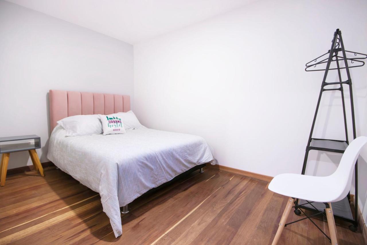Urbana Hostel Bogotá Esterno foto