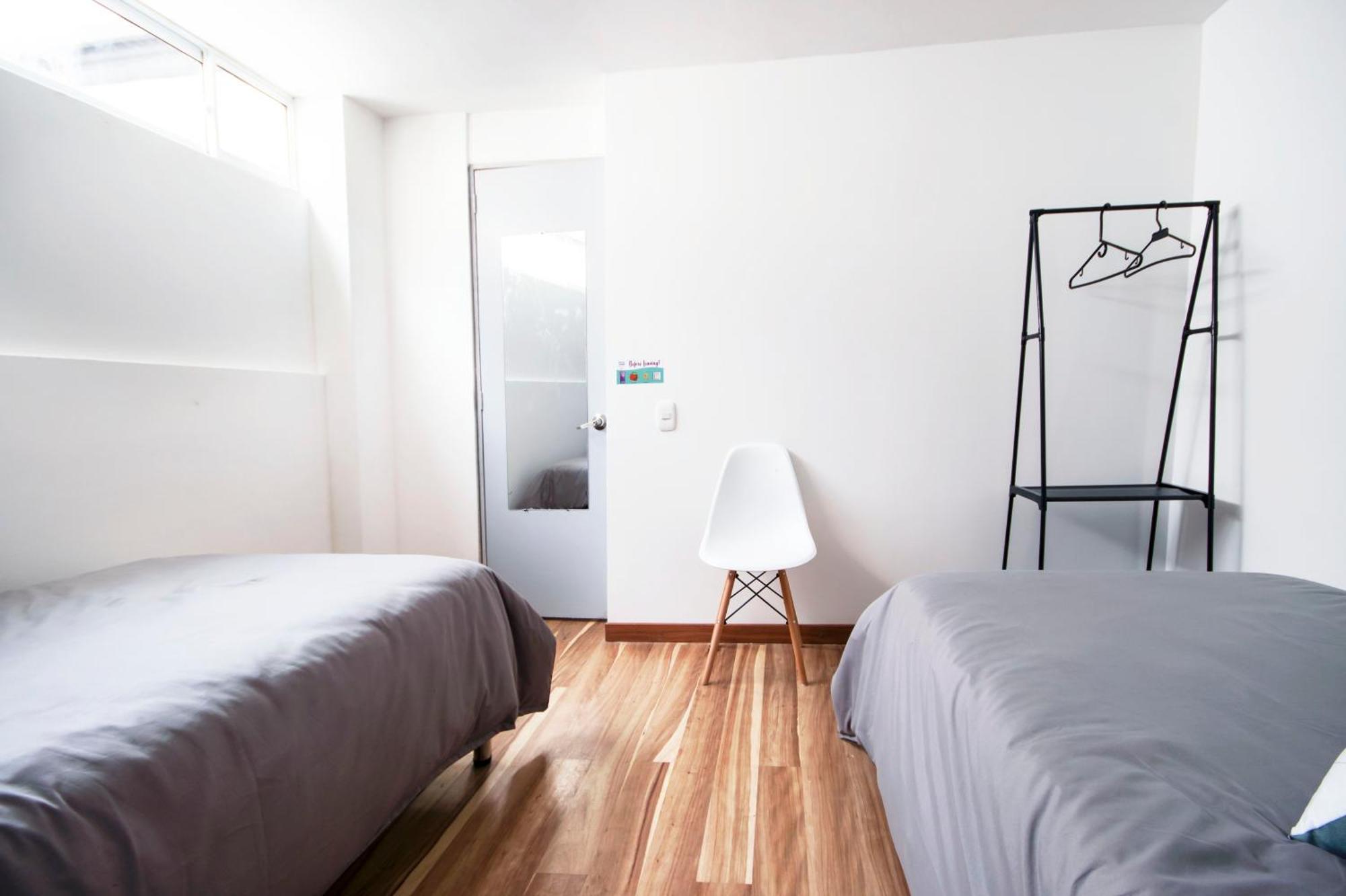 Urbana Hostel Bogotá Camera foto