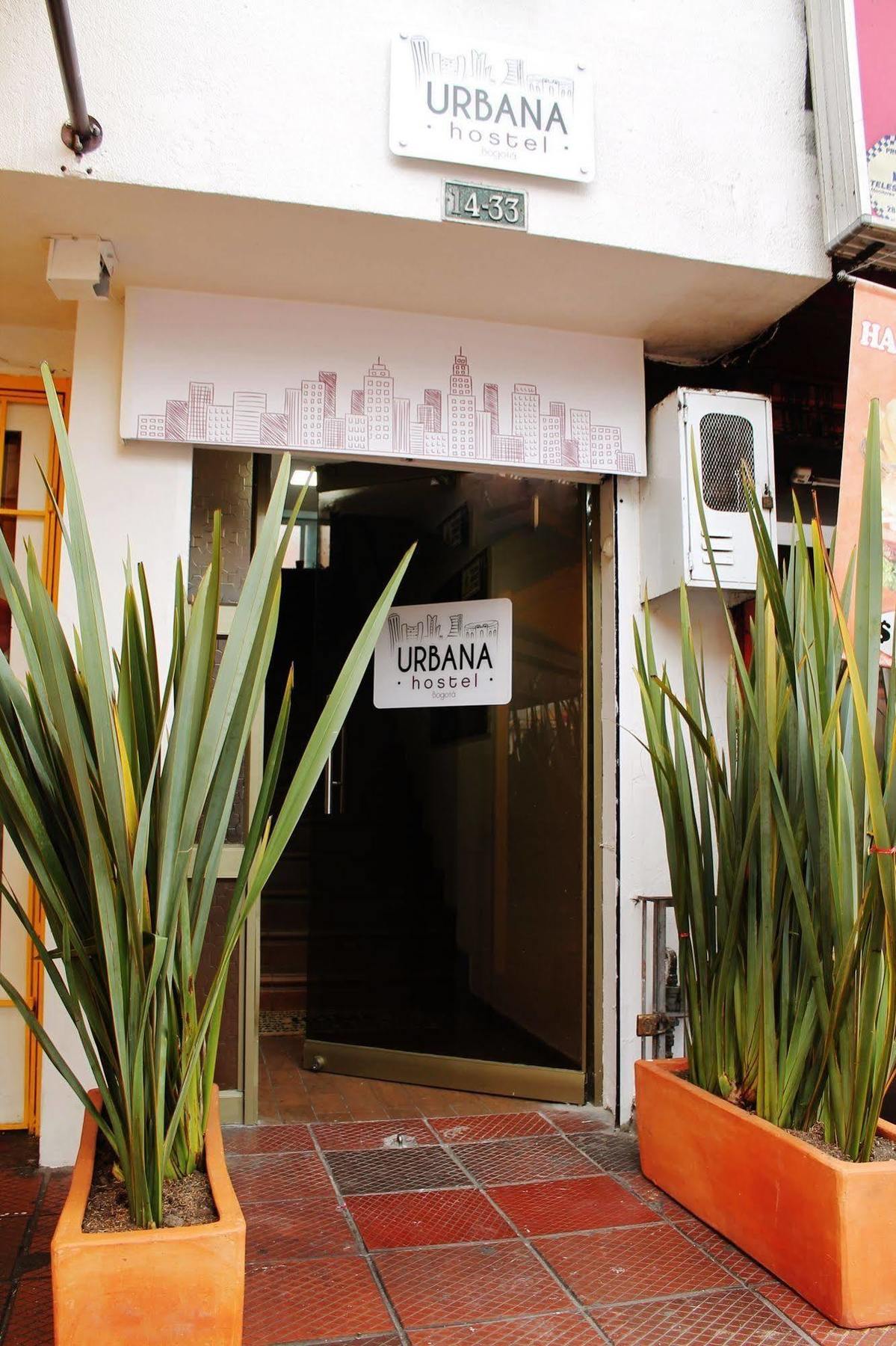 Urbana Hostel Bogotá Esterno foto